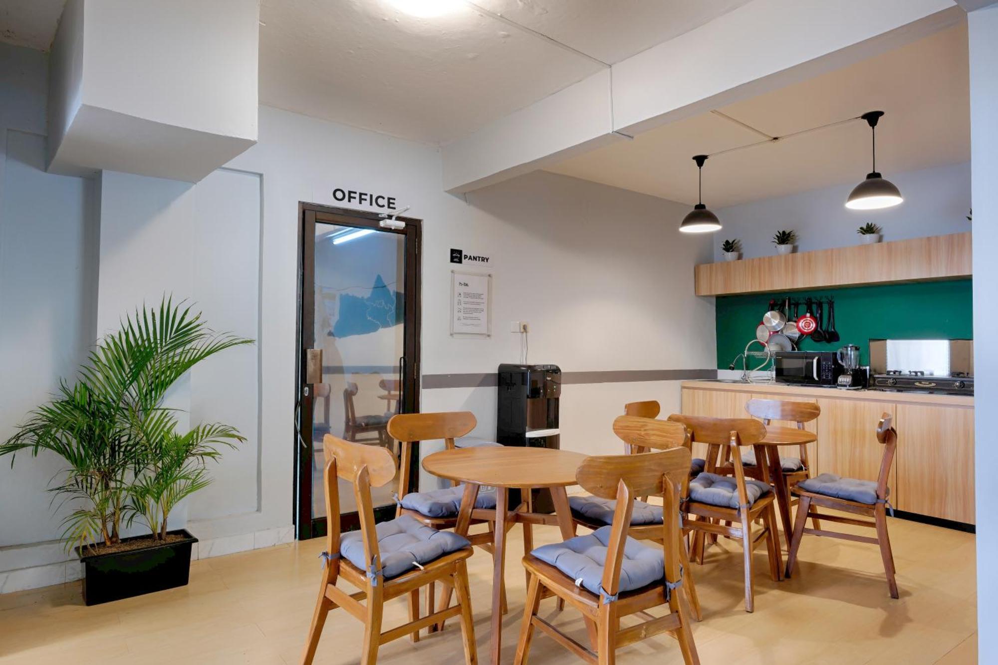Hubs Hostel Yogyakarta Exteriér fotografie